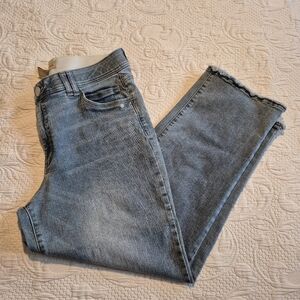 Democracy Women's size 16 Itty Bitty Bootcut Jean with “Ab” Solution Technology